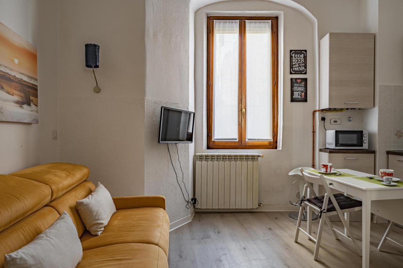 Milano, La Casetta Di Beatrice - By Host4U Kültér fotó