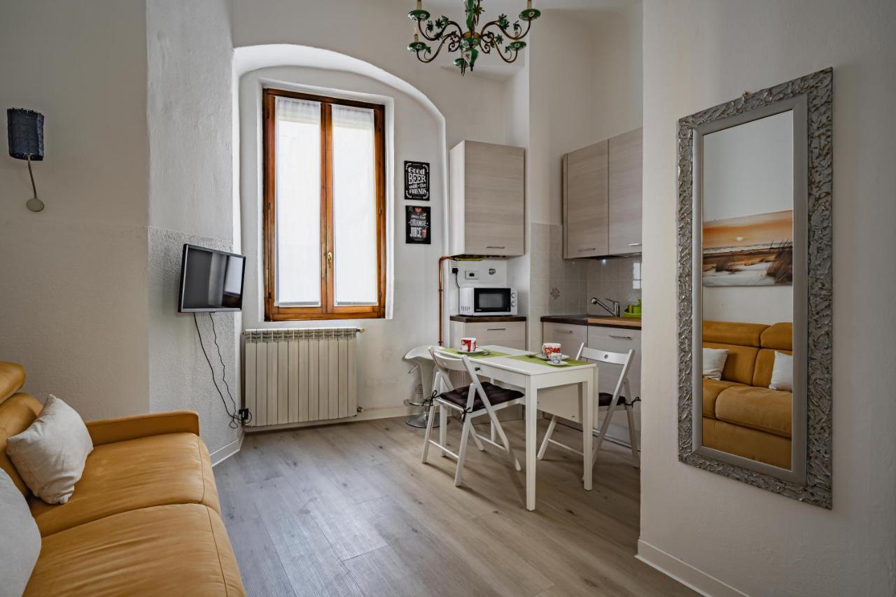 Milano, La Casetta Di Beatrice - By Host4U Kültér fotó